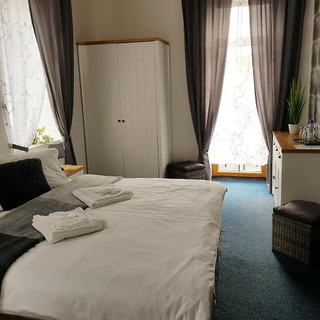 Hotel Camelot Tisá Esterno foto